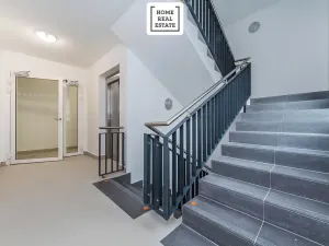 Prodej bytu 2+kk, Praha - Smíchov, Pod Barvířkou, 50 m2