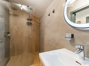 Prodej apartmánu, Staré Město, Sportovní, 57 m2