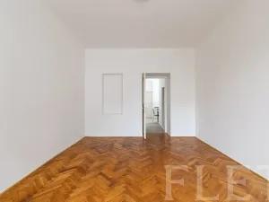 Pronájem bytu 1+1, Praha - Holešovice, Kamenická, 45 m2