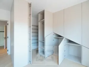 Pronájem bytu 4+kk, Praha - Karlín, Sokolovská, 183 m2