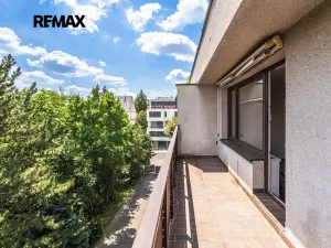 Pronájem bytu 3+kk, Praha - Smíchov, Na Cihlářce, 80 m2