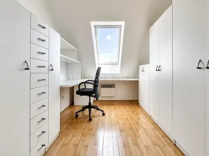 Prodej vily, Křižanov, Benešovo náměstí, 530 m2