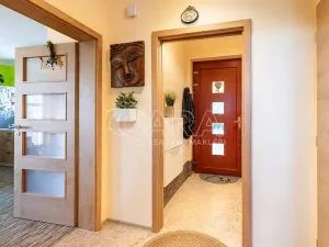 Prodej chaty, Dolní Břežany, U Lesa, 50 m2