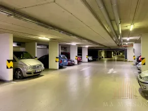 Pronájem bytu 2+kk, Praha - Vysočany, Pod Harfou, 56 m2