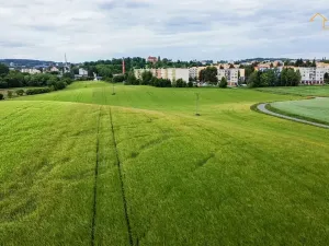 Prodej pole, Benešov, Pražského povstání, 11842 m2