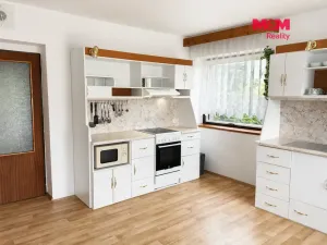 Pronájem bytu 2+1, Praha - Vinoř, Kasalická, 52 m2