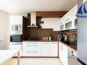 Prodej bytu 3+kk, Praha - Prosek, Litoměřická, 61 m2