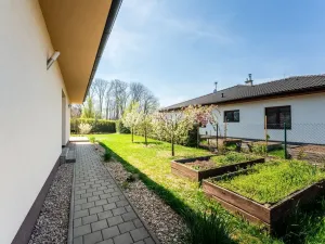 Prodej rodinného domu, Vyšehněvice, 167 m2