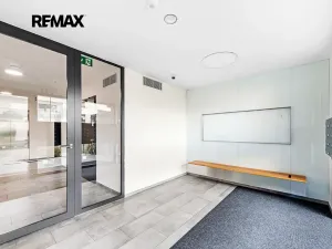 Pronájem bytu 2+kk, Praha - Jinonice, Kloudova, 50 m2