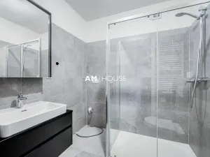 Prodej bytu 2+kk, Praha - Libeň, V zahradách, 48 m2