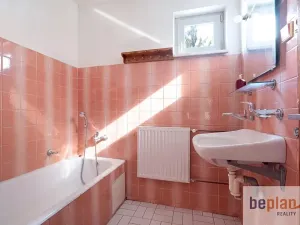 Prodej rodinného domu, Drnholec, Tyršova, 300 m2