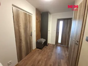 Pronájem bytu 2+kk, Kladno - Kročehlavy, Anglická, 40 m2