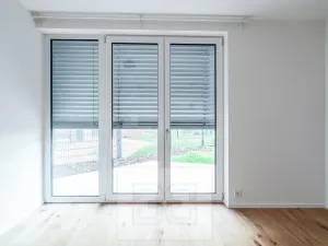 Pronájem bytu 2+kk, Praha - Radlice, 55 m2