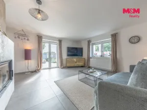 Prodej rodinného domu, Řepín, Mělnická, 262 m2