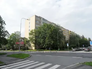 Pronájem bytu 3+1, Praha - Prosek, Zárybská, 67 m2