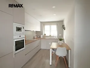 Prodej bytu 2+1, Kolín, Na Magistrále, 53 m2