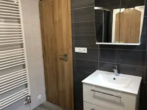 Pronájem bytu 1+kk, Zlín, Štefánikova, 26 m2