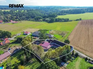 Prodej apartmánu, Všeruby, 952 m2