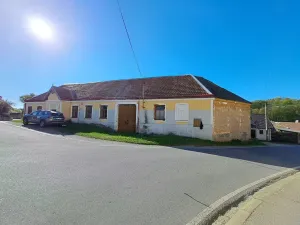 Prodej rodinného domu, Budeč, 935 m2