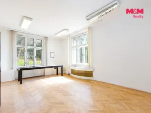 Prodej atypického bytu, Orlová - Město, Fr. Palackého, 140 m2