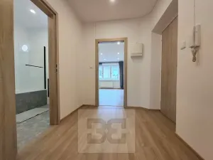 Pronájem bytu 1+1, Jaroměř, Královédvorská, 38 m2