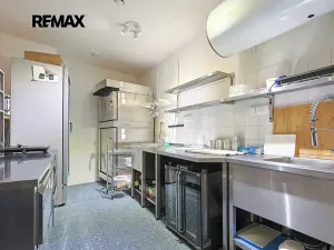 Pronájem obchodního prostoru, Plzeň, Škroupova, 210 m2