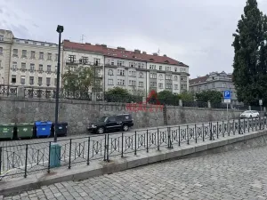 Prodej bytu 3+1, Praha - Smíchov, Jindřicha Plachty, 101 m2