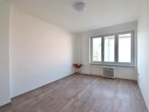 Pronájem bytu 2+1, Klášterec nad Ohří, Václava Řezáče, 57 m2