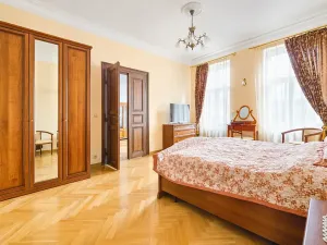 Prodej bytu 3+1, Praha - Malá Strana, Petřínská, 102 m2