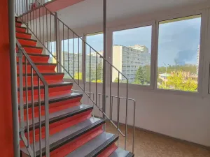 Prodej bytu 2+kk, Praha - Lhotka, Novodvorská, 41 m2