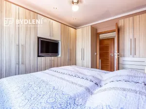 Prodej vícegeneračního domu, Krupka, Budovatelů, 317 m2