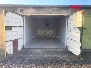 Pronájem garáže, Slaný, Smečenská, 18 m2