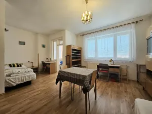 Pronájem bytu 2+1, Brno, Medlánecká, 75 m2