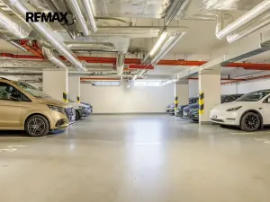 Pronájem bytu 2+kk, Praha - Kamýk, Kramperova, 57 m2