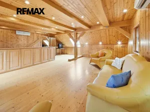 Prodej rodinného domu, Cvikov, 556 m2