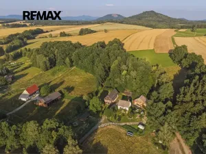 Prodej rodinného domu, Cvikov, 556 m2