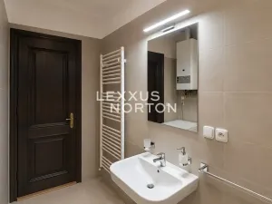 Pronájem bytu 2+kk, Praha - Nové Město, Štěpánská, 65 m2