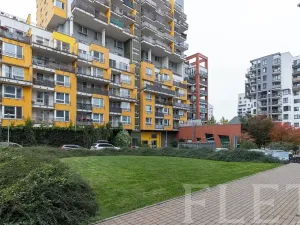 Pronájem bytu 2+kk, Praha - Vysočany, Pod Harfou, 49 m2