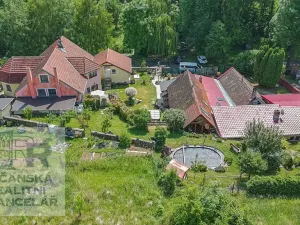 Prodej činžovního domu, Červené Pečky, Dobešovice, 617 m2