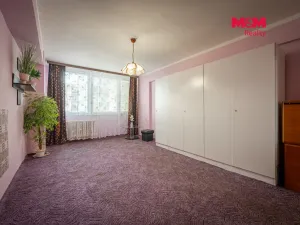 Prodej bytu 2+1, Benešov, Na Bezděkově, 65 m2