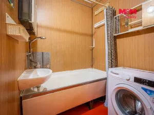 Prodej bytu 2+1, Benešov, Na Bezděkově, 65 m2