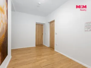 Prodej ubytování, Horní Lhota, 712 m2