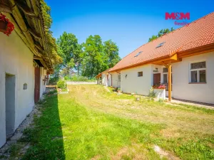 Prodej rodinného domu, Miličín - Petrovice, 393 m2