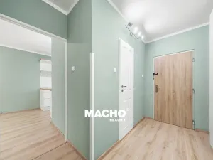 Pronájem bytu 2+kk, Praha - Michle, Bítovská, 45 m2