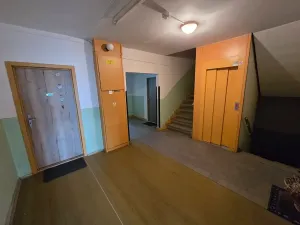 Prodej bytu 3+1, Bruntál, Uhlířská, 73 m2