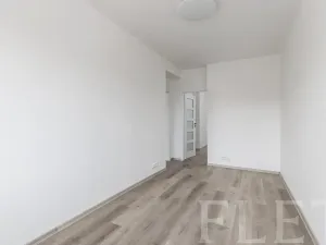 Pronájem bytu 2+1, Praha - Troja, Trojská, 74 m2