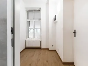 Pronájem obchodního prostoru, Praha - Nové Město, Sokolská, 20 m2