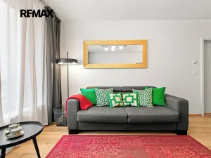 Prodej bytu 2+kk, Praha - Karlín, Sokolovská, 59 m2