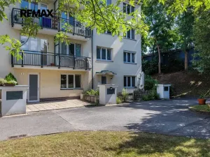 Prodej bytu 1+kk, Praha - Zbraslav, Sulova, 49 m2