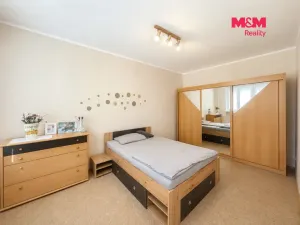 Prodej bytu 2+1, Cheb, Kasární náměstí, 54 m2